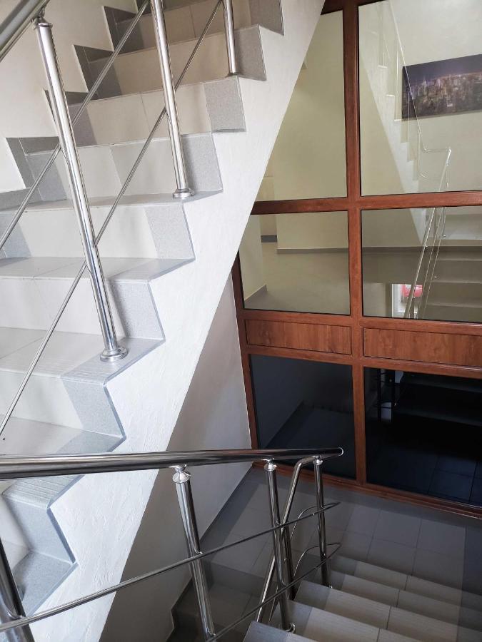 Unique 1 Bd Apt Dt W/Free Parking And Wi-Fi Apartment Кишинев Екстериор снимка